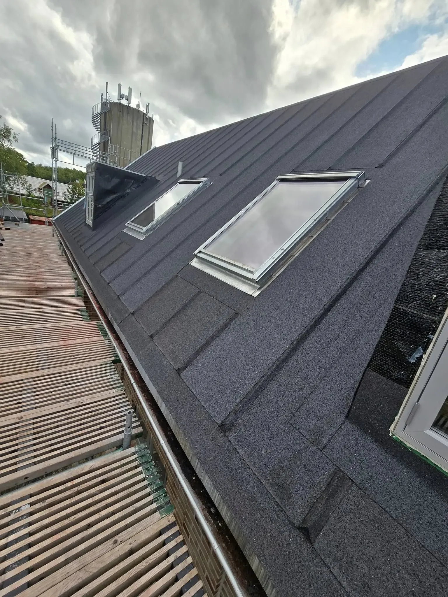 MGM Takservice AB teamarbete på tak